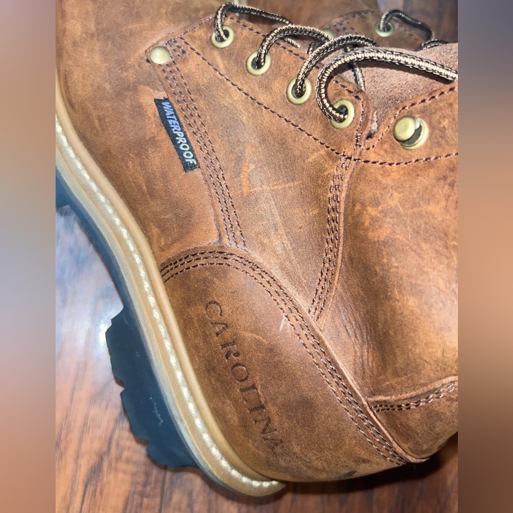 Men’s Carolina waterproof work boots size 7 1/2 D; only worn once